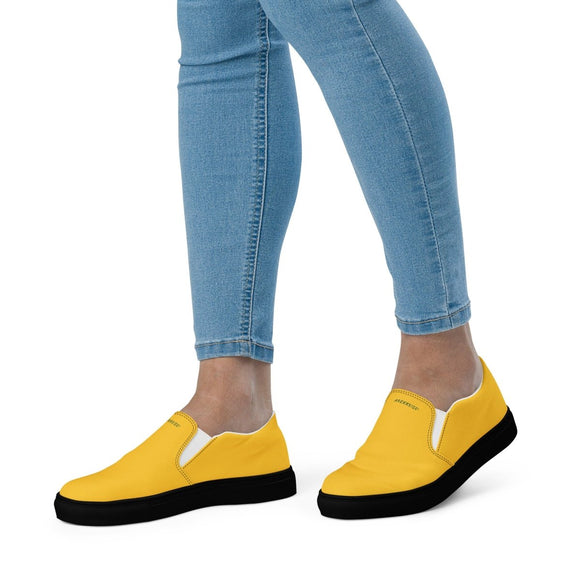 Slip - On Canvas Shoes - Arekkusu - Store