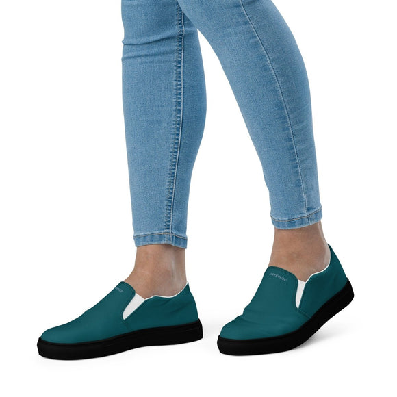 Slip - On Canvas Shoes - Arekkusu - Store