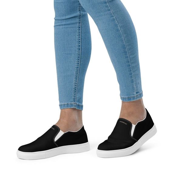 Slip - On Canvas Shoes - Arekkusu - Store
